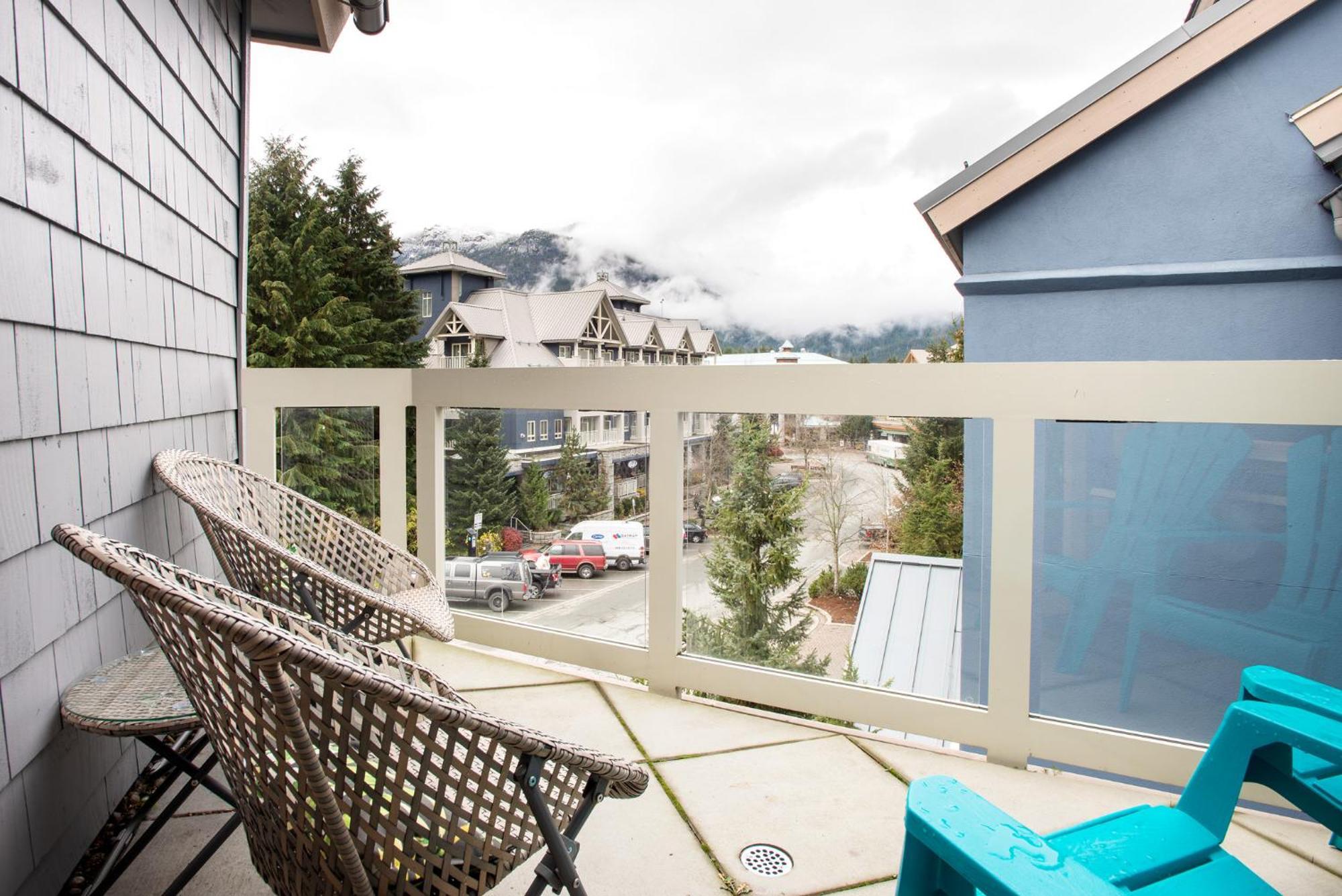 R & R Retreat Luxury Condo Whistler Exterior photo